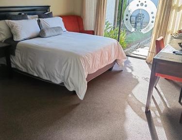 Deluxe Double Room with Bath