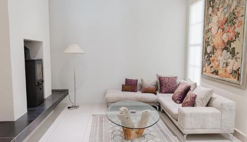 Two-Bedroom Suite - Poolside