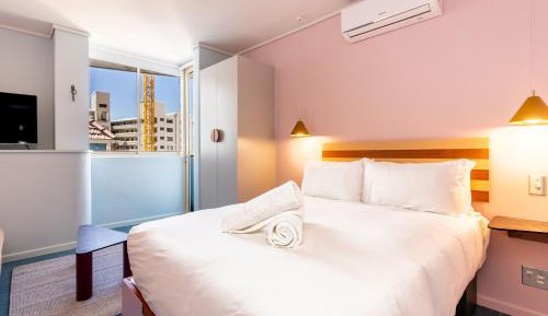 Standard Studio (Self Catering)