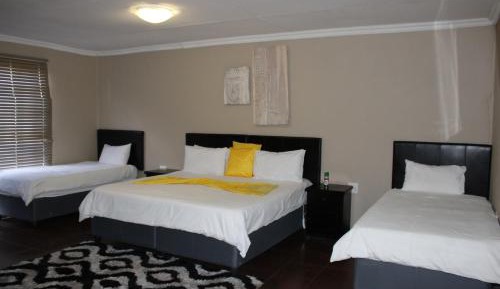 Mixed Dormitory Room