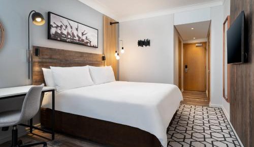 Guest Room, 1 King