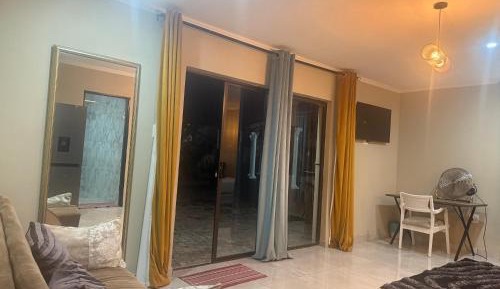 Superior Family Room