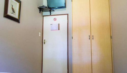 Single Room with Private Bathroom
