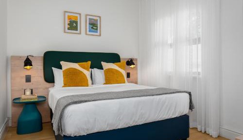 Queen Room