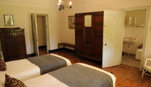 Twin Room with Bathroom