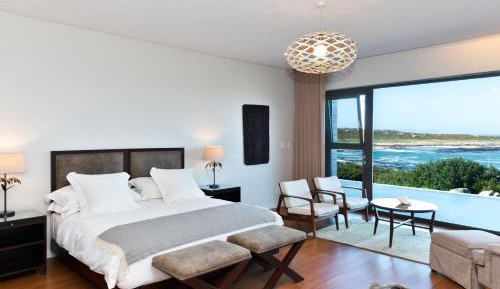 Deluxe Double or Twin Room with Sea View