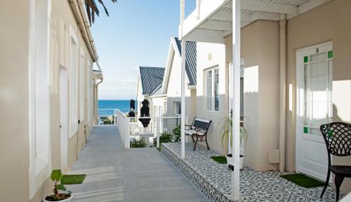 Double Room with Courtyard View
