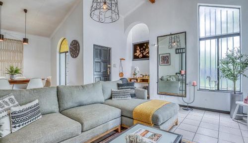 Superior Family Room