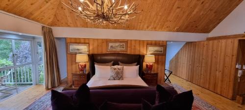 Superior King Suite