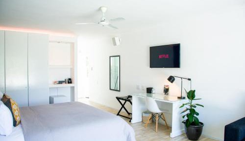 Luxury Mountain Facing Room