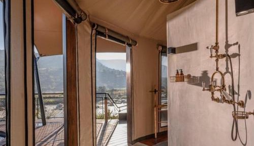 Luxury Tent 