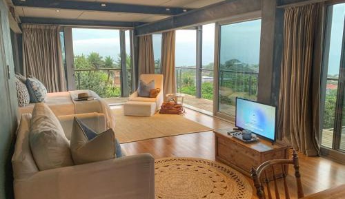 Luxury Suite