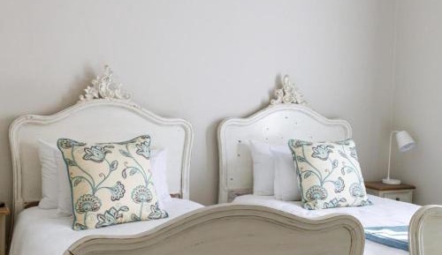 Classic Twin Room
