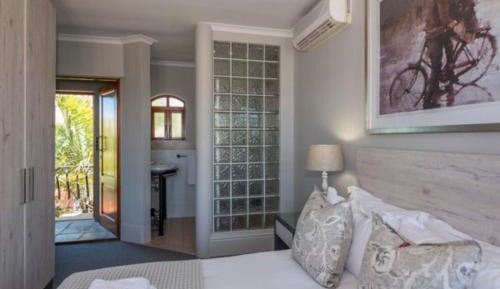 Studio with Balcony