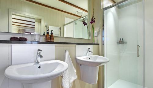 Three-Bedroom Vacation Home 