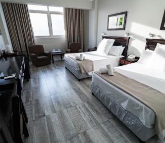 Deluxe Sea Facing Family Room