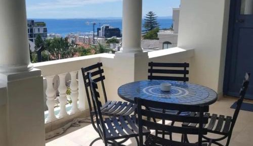 Comfort Room Balcony Seaview (II) 