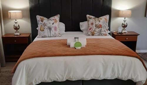 Traditional Suite