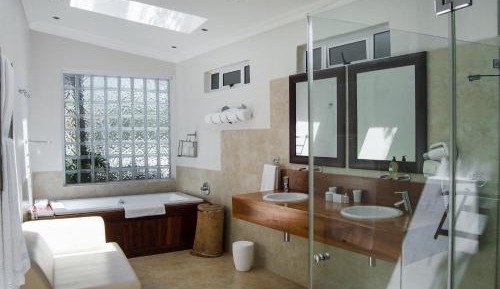 Deluxe Double or Twin Room with Garden View