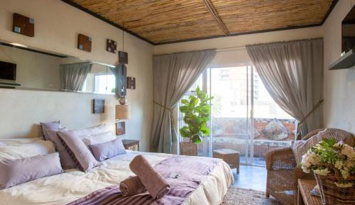 Deluxe King Suite
