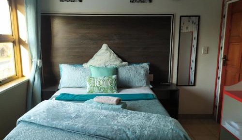 Double Room with Shared Toilet