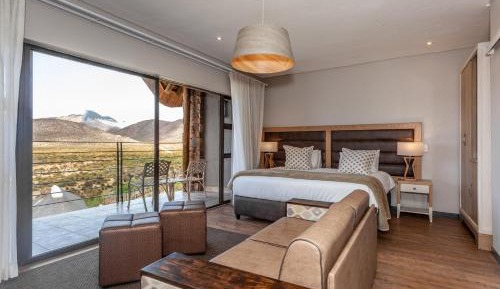 Family Lodge Suite with 2 Game Drives