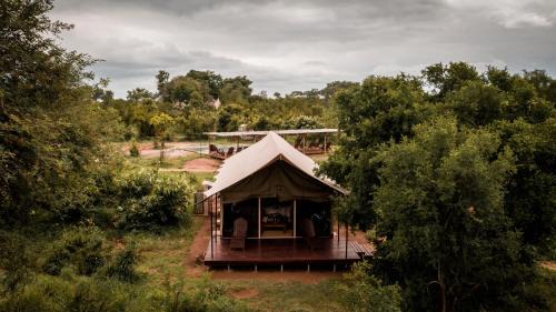 Khoka Moya Luxury Tent