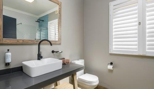 Two-Bedroom Riverview Cabin with Splash pool