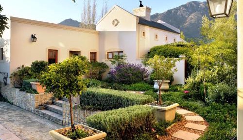 Garden Cottage - Petit Plaisir Cottage