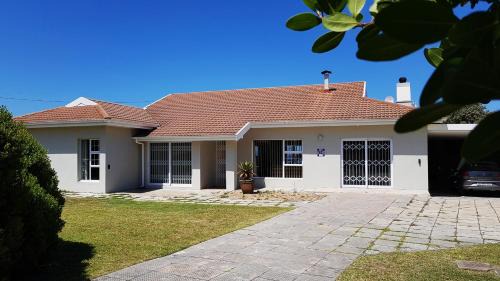 Villa - Beach Front