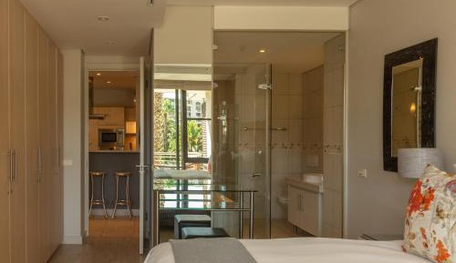 Apartment with Balcony - Juliette 102