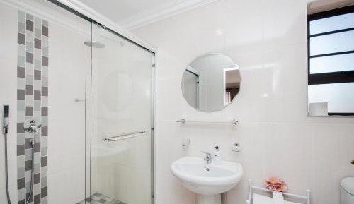 Family Room with Shower