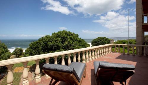 Deluxe Double Room with Balcony and Sea View