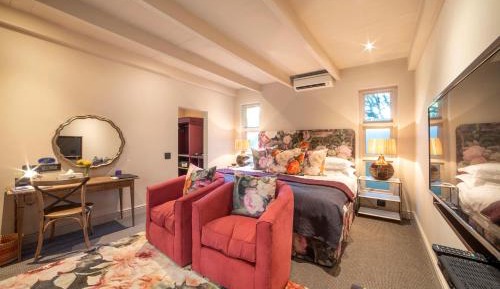 Luxury Room