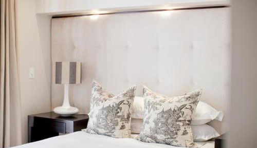 Suite with Pool View