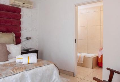 Deluxe Double Room with Bath
