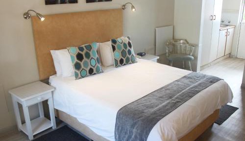  Double Room with Pool View