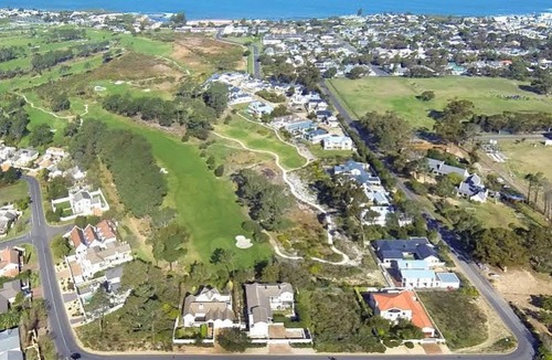 Hermanus Hotel | Hermanus Lodge on The Green