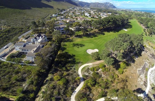 Hermanus Hotel | Hermanus Lodge on The Green