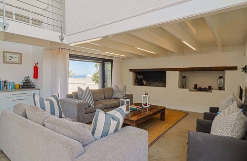 Westcliff House | 38 on Westcliff