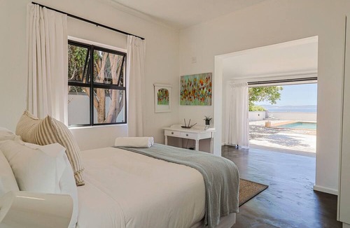Westcliff House | 38 on Westcliff