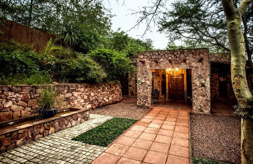 Mid Illovo Cabin | Gwahumbe Game & Spa