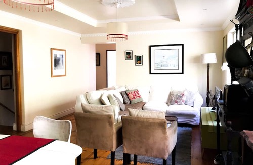 Muizenberg House | Bluebottle Guest House
