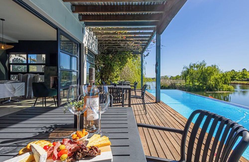 Koelenhof Hotel | Ladybird Boutique Hotel at Kanonkop
