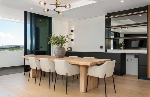 Sea Point Apartment | The Avant 402