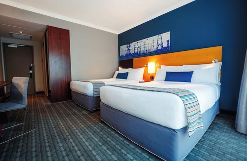 Newcastle Hotel | Blackrock Hotel