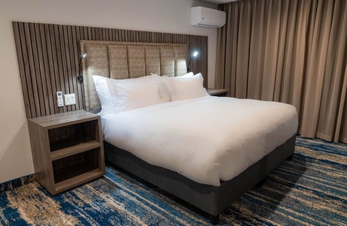 Doonside Hotel | Zar Hotel