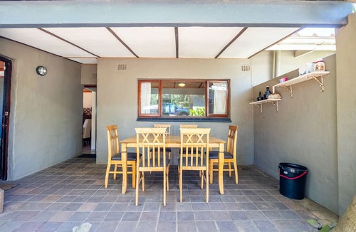 Umdloti House | Hilltop Hideaway