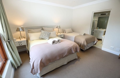 Constantia House | LeBonheur