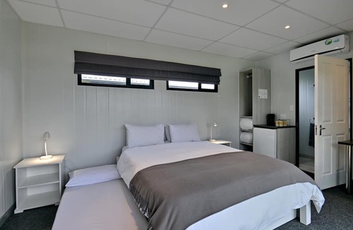 Hazyview Hotel | SleepOver Phabeni Gate